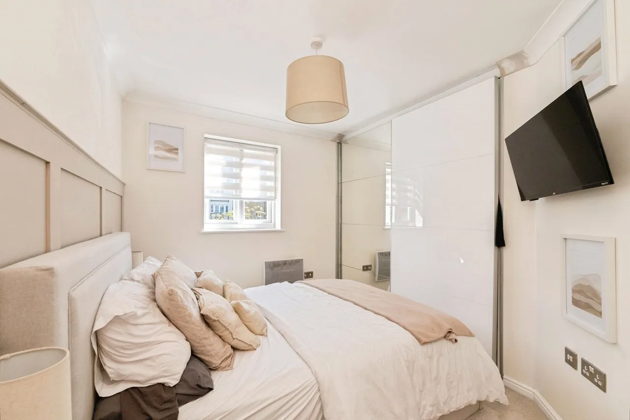 Roche Close, Rochford, SS4, photo 16