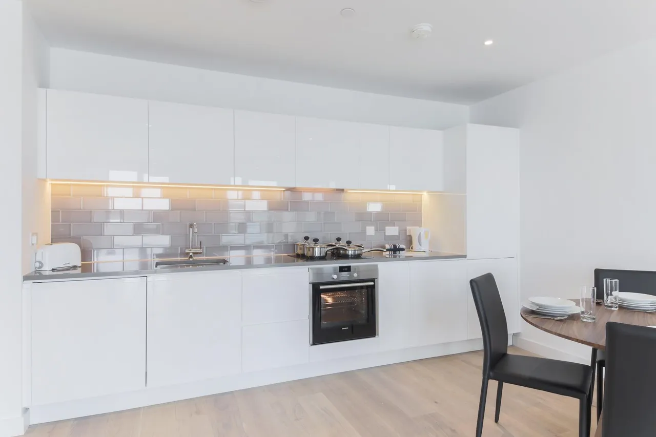 Laker House, Royal Wharf, E16, photo 5