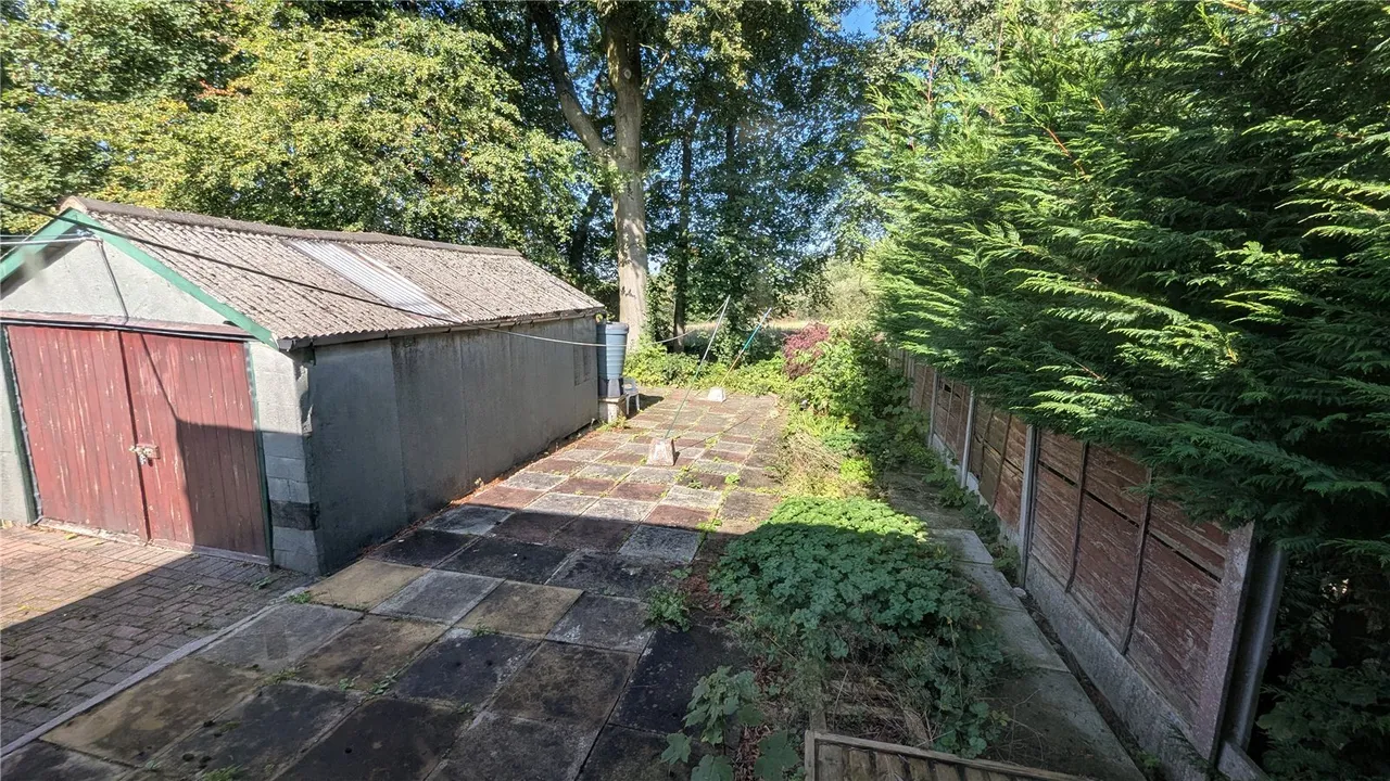 Boulsworth Crescent, Nelson, BB9, photo 17