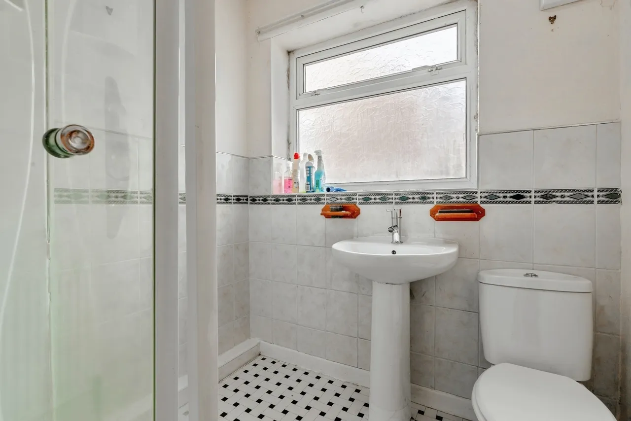 Boulsworth Crescent, Nelson, BB9, photo 3