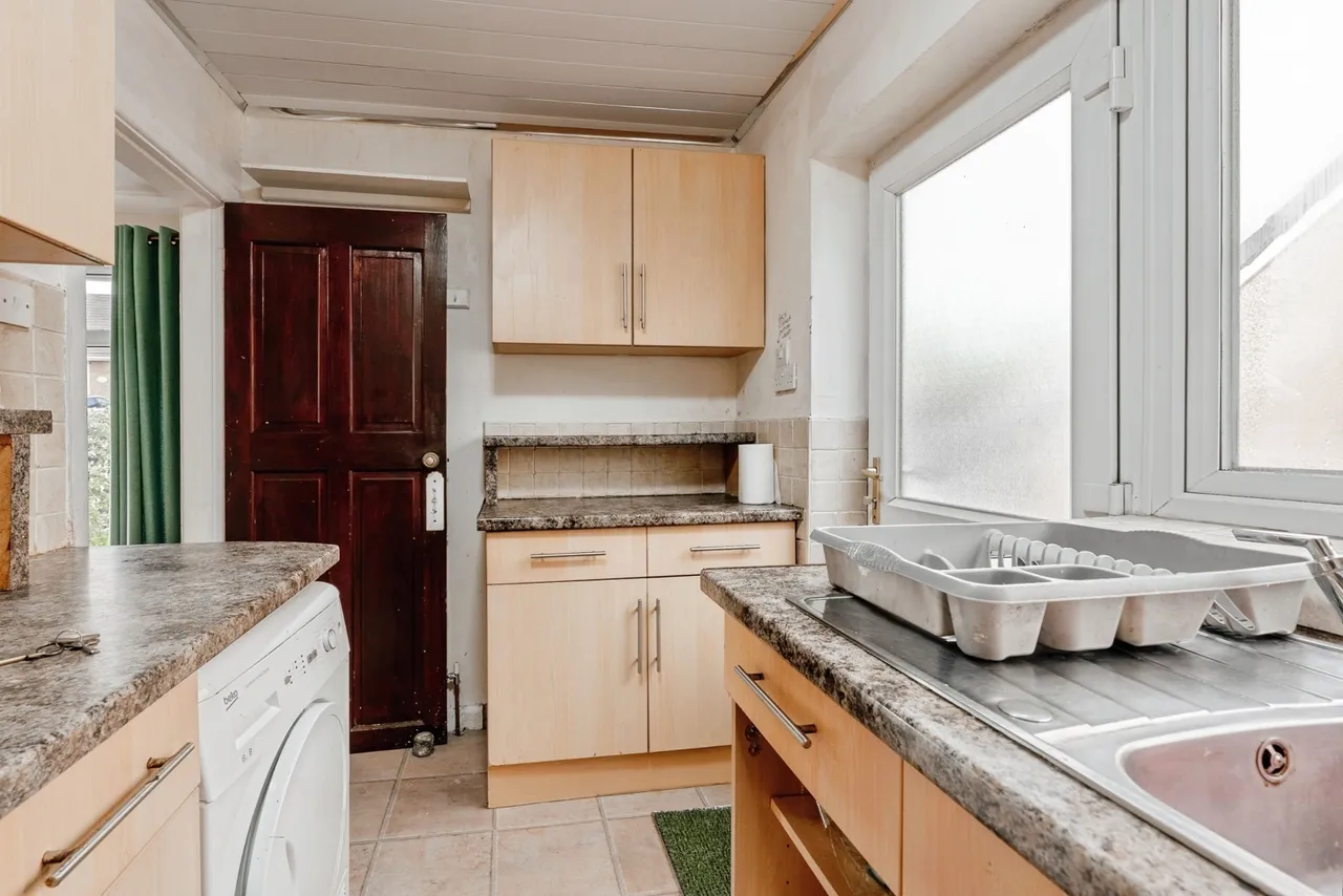 Boulsworth Crescent, Nelson, BB9, photo 15