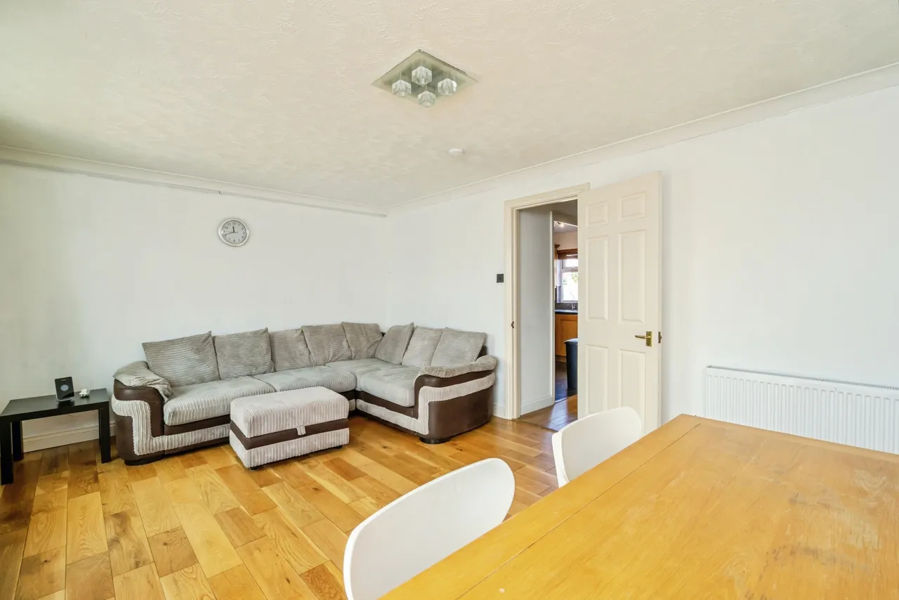 Waterside Drive, Donnington, PO19, photo 4