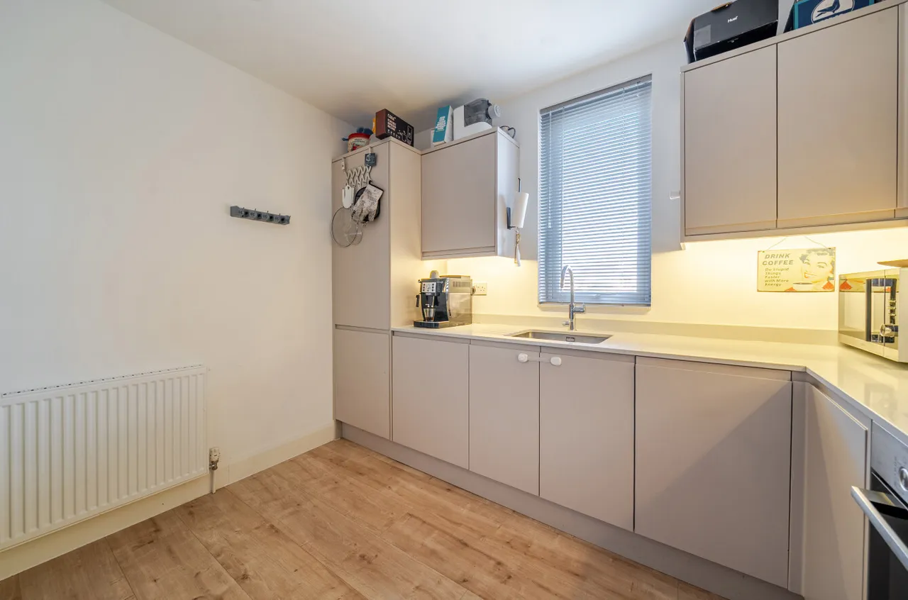 High Street, Walton-on-Thames, KT12, photo 6