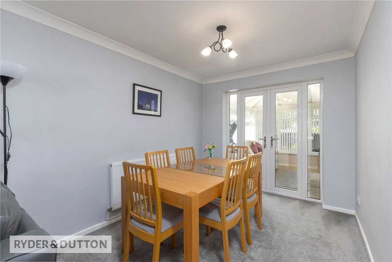 Underwood Way, Shaw, OL2, photo 8