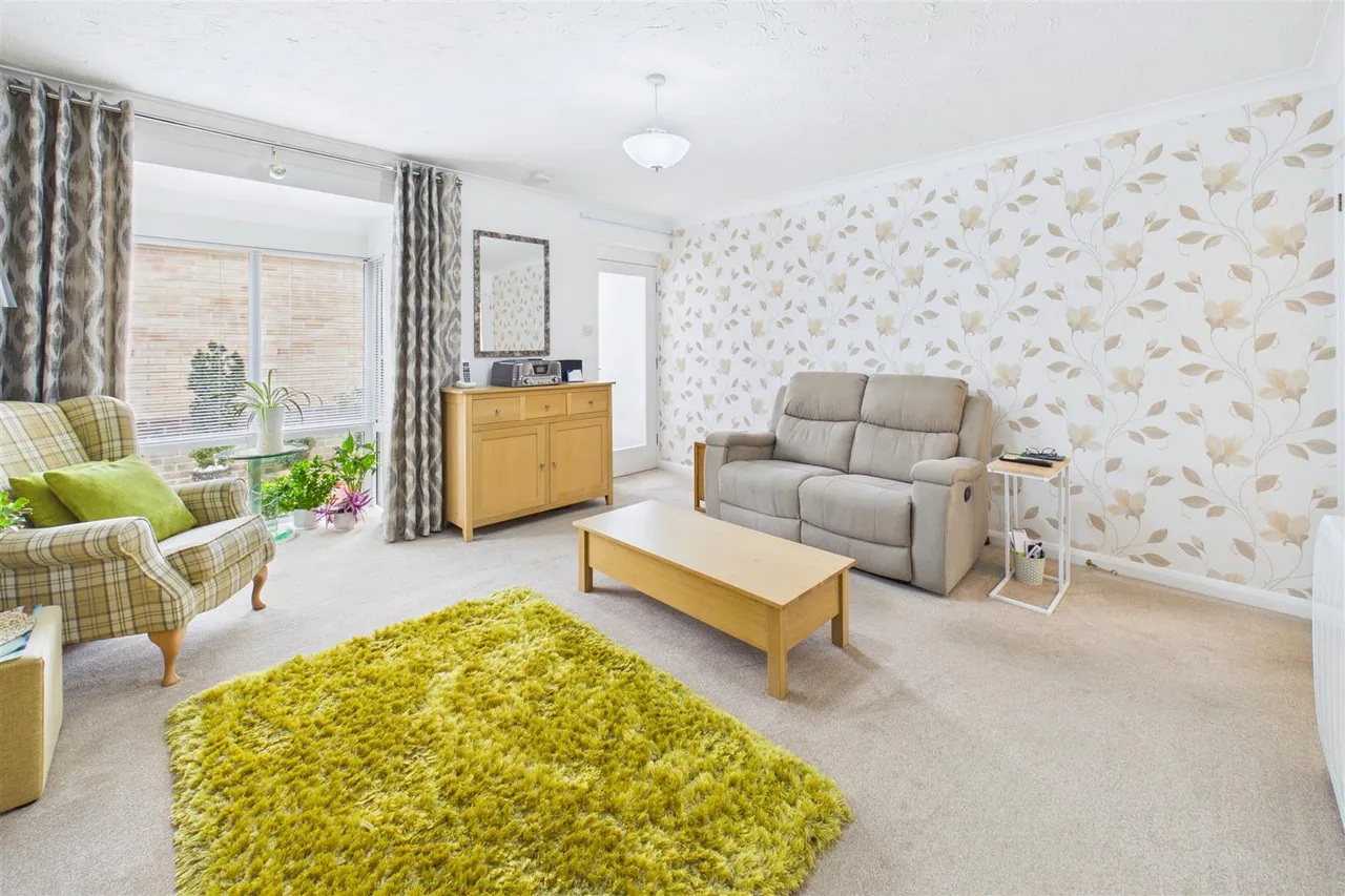 Holly Court, Harleston, IP20, photo 3