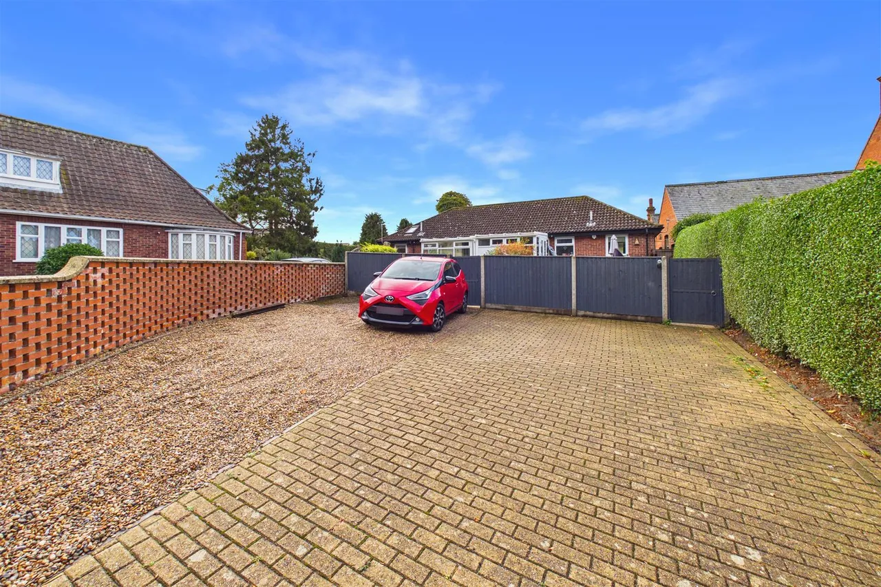 Holly Court, Harleston, IP20, photo 18