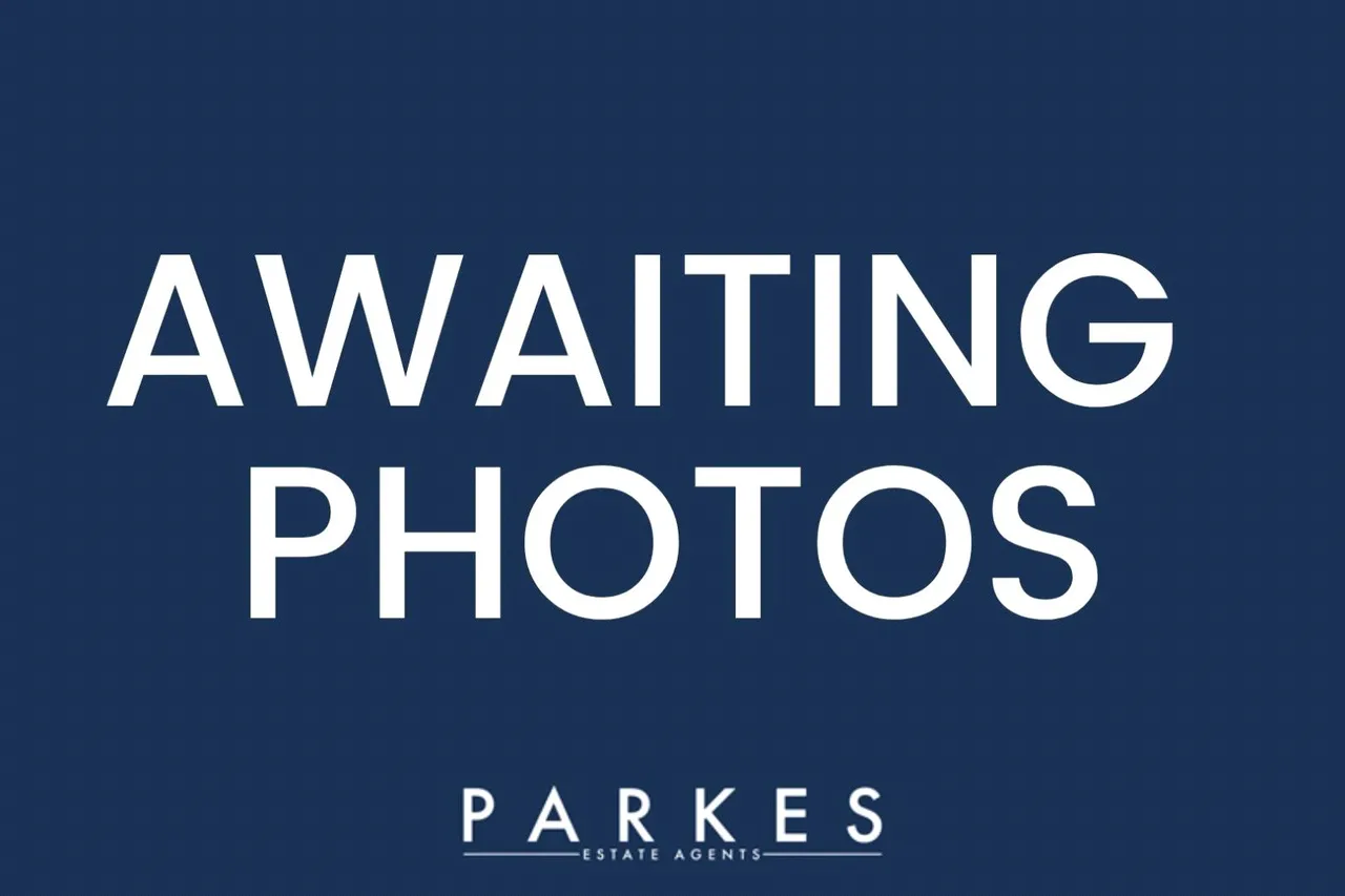 8 Elmira Way, Salford, Manchester, M5 3NQ, photo 2
