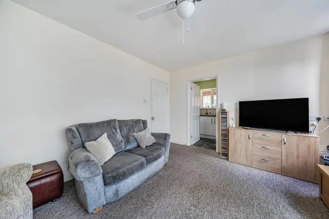 East Way, Drayton, OX14, photo 6