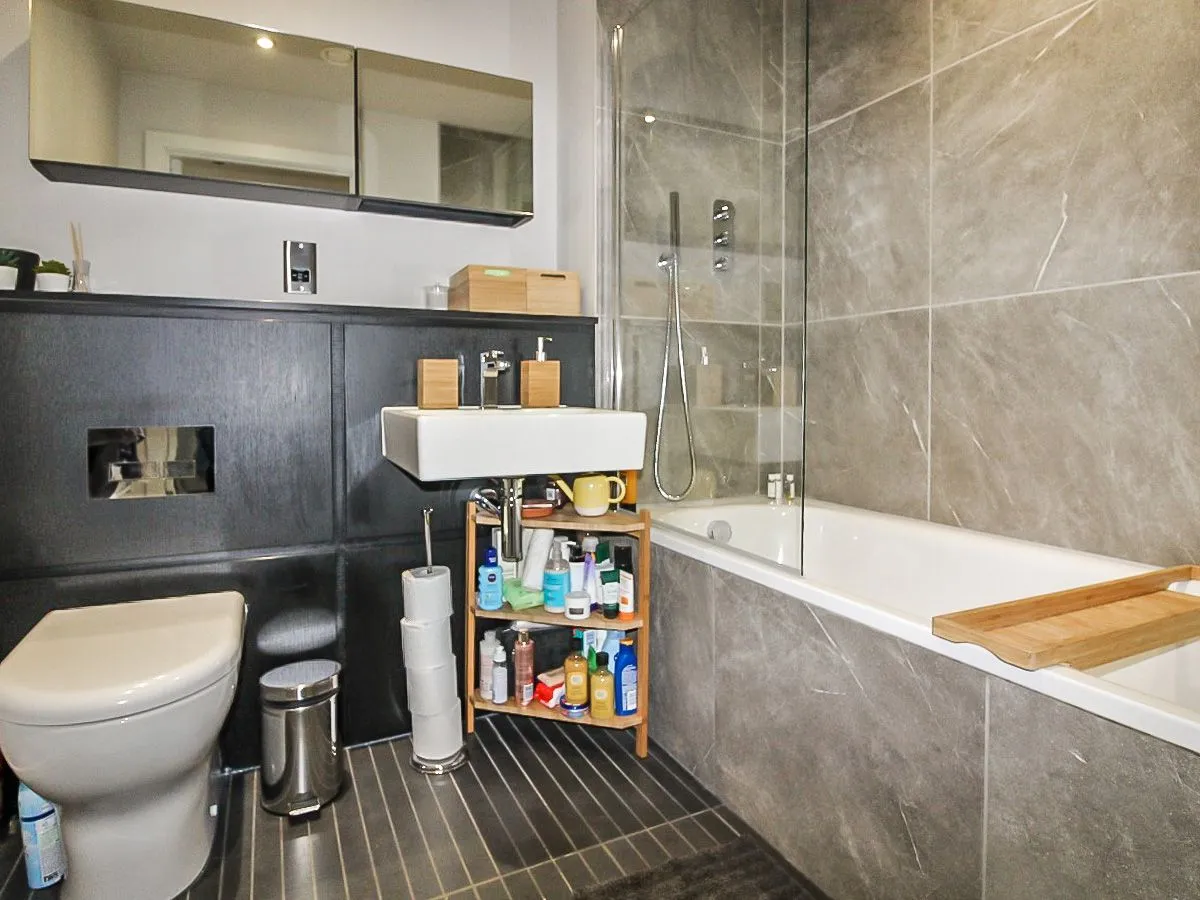 2 Hulme Hall Road, Manchester, M15 4LY, photo 10