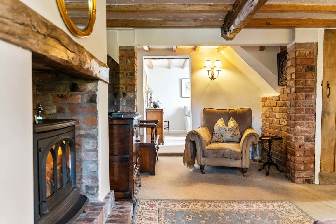 London Road, Davenham, Northwich, CW9 8LR, photo 8