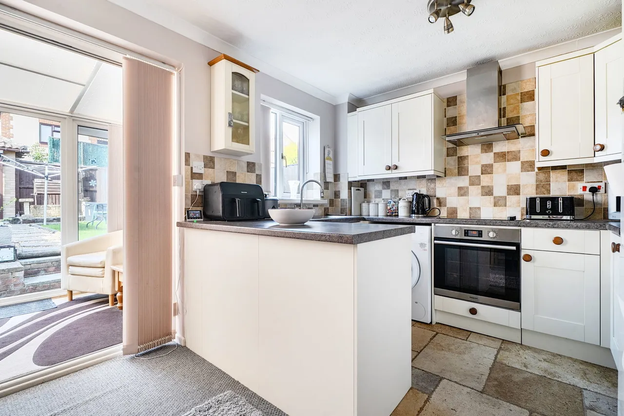 Magister Road, Bowerhill, photo 9