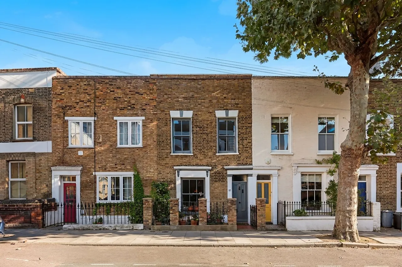 3 bed house for sale, Cardigan Road, London, E3