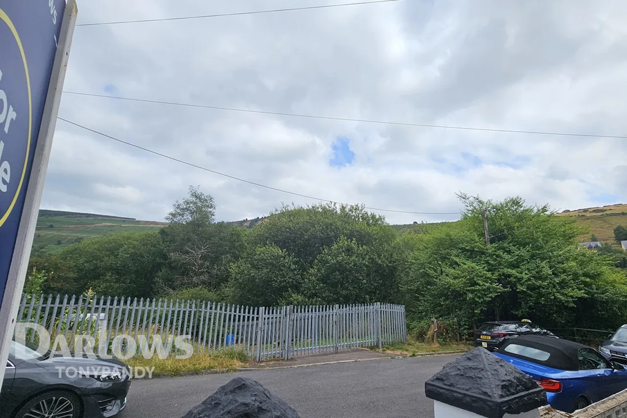 Park View, Tylorstown, CF43, photo 17