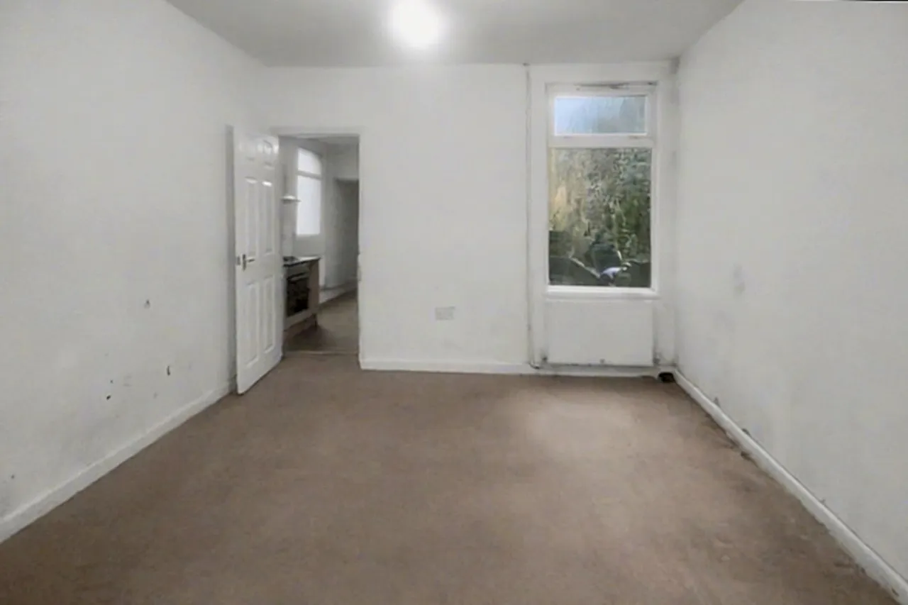 Park View, Tylorstown, CF43, photo 4