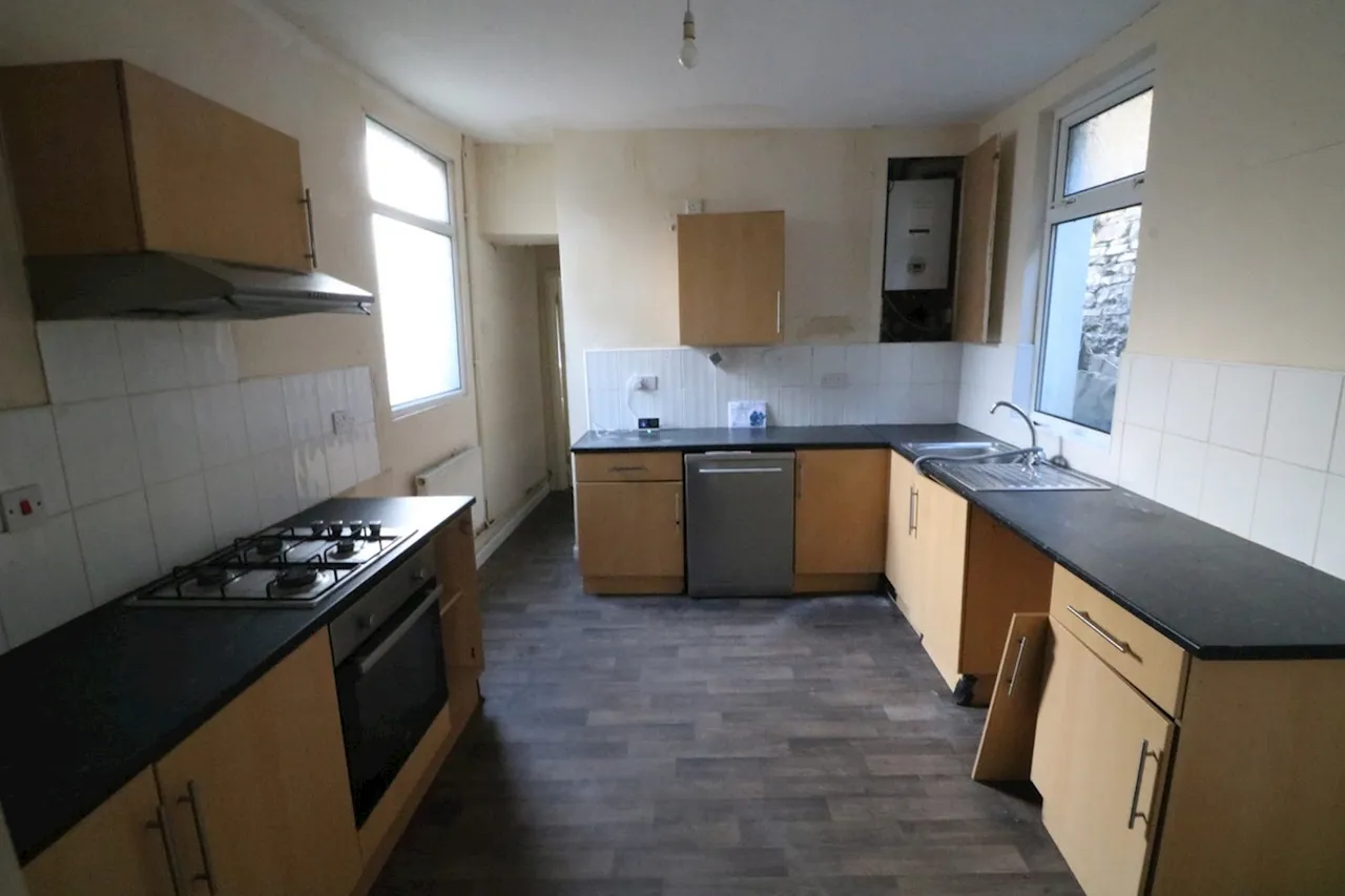 Park View, Tylorstown, CF43, photo 5