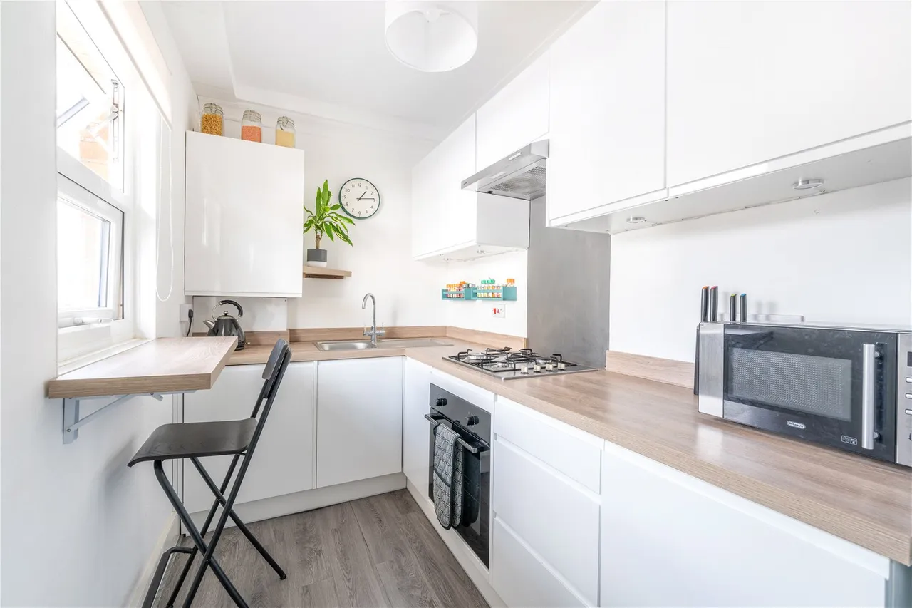 Gould Road, Twickenham, TW2 6RW, photo 6