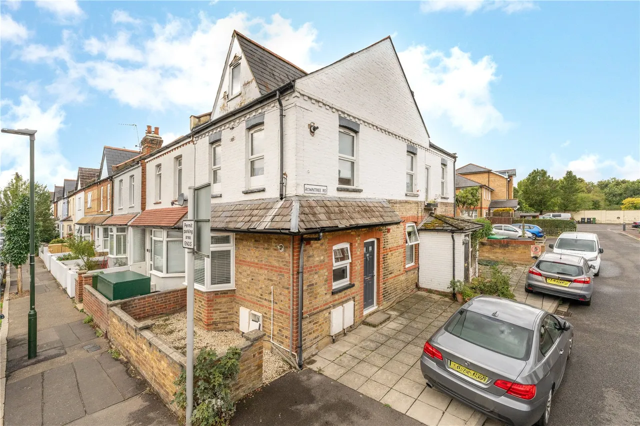 Gould Road, Twickenham, TW2 6RW, photo 2