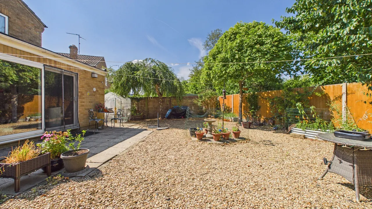 Ambleside Gardens, Gunthorpe, Peterborough, PE4, photo 15