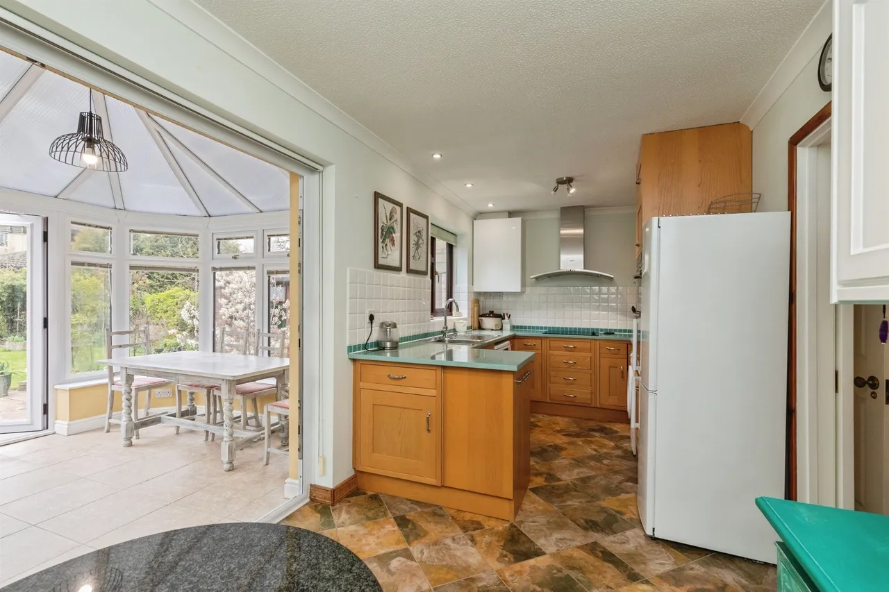 Vayre Close, Chipping Sodbury, Bristol, photo 9