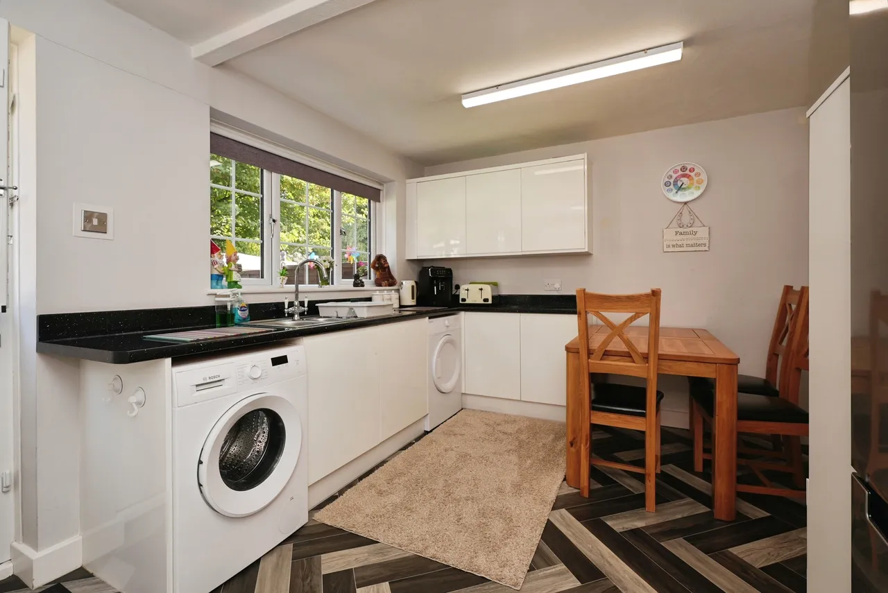 Rooks Avenue, Cleckheaton, BD19, photo 7
