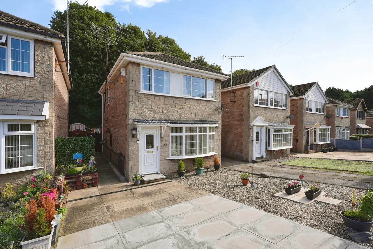 3 bed house for sale, Rooks Avenue, Cleckheaton, BD19