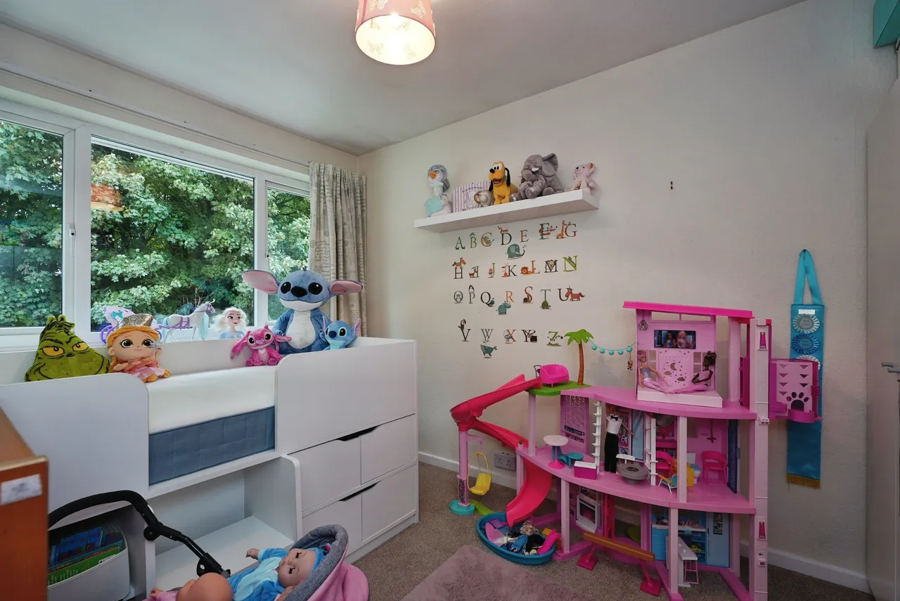 Rooks Avenue, Cleckheaton, BD19, photo 16