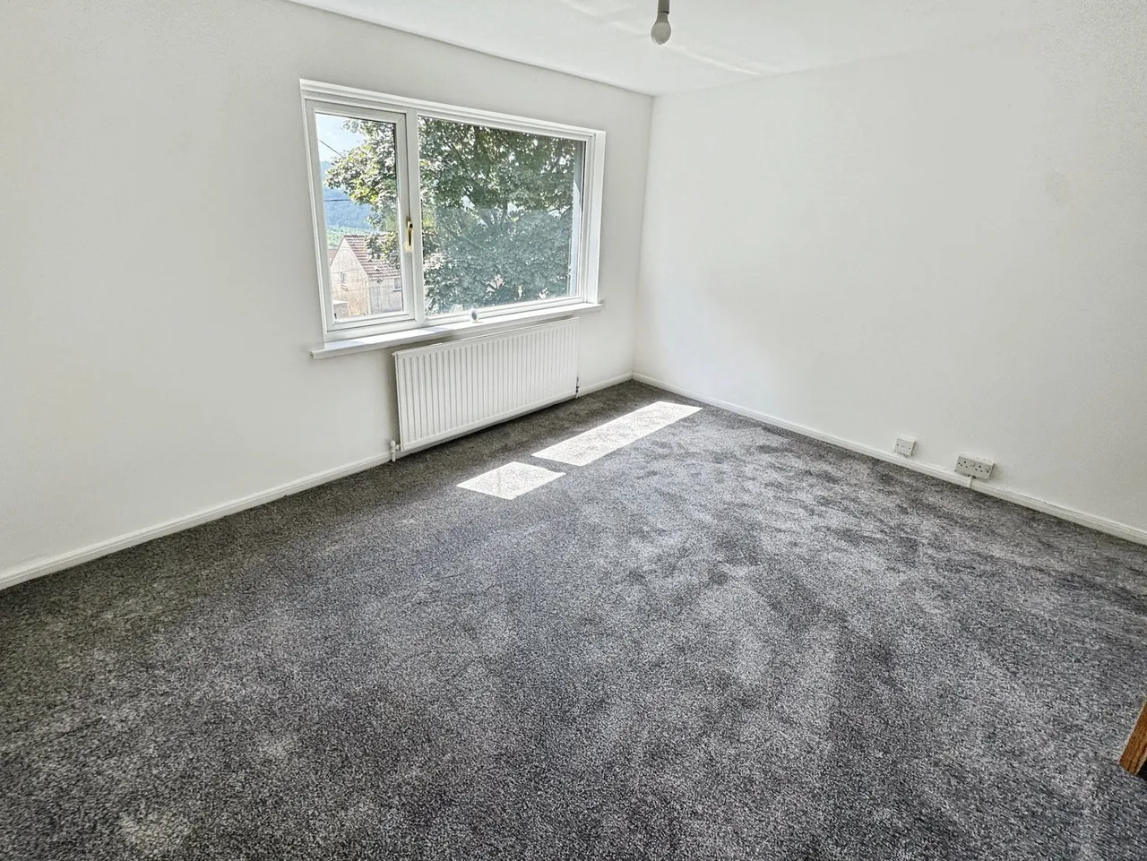 Welfare Avenue, Bryn, SA13, photo 9