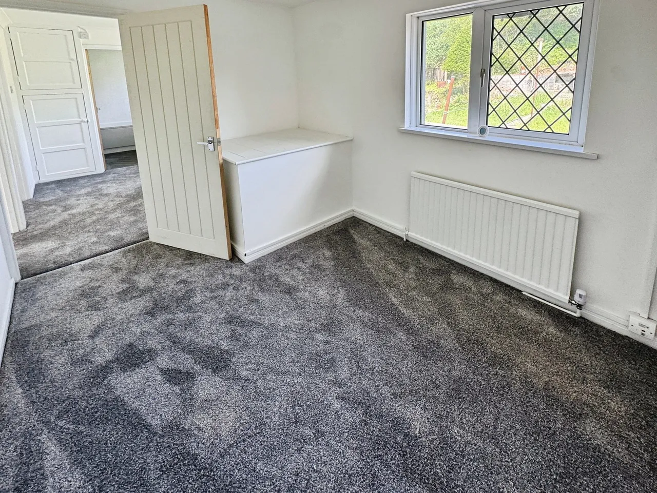 Welfare Avenue, Bryn, SA13, photo 12