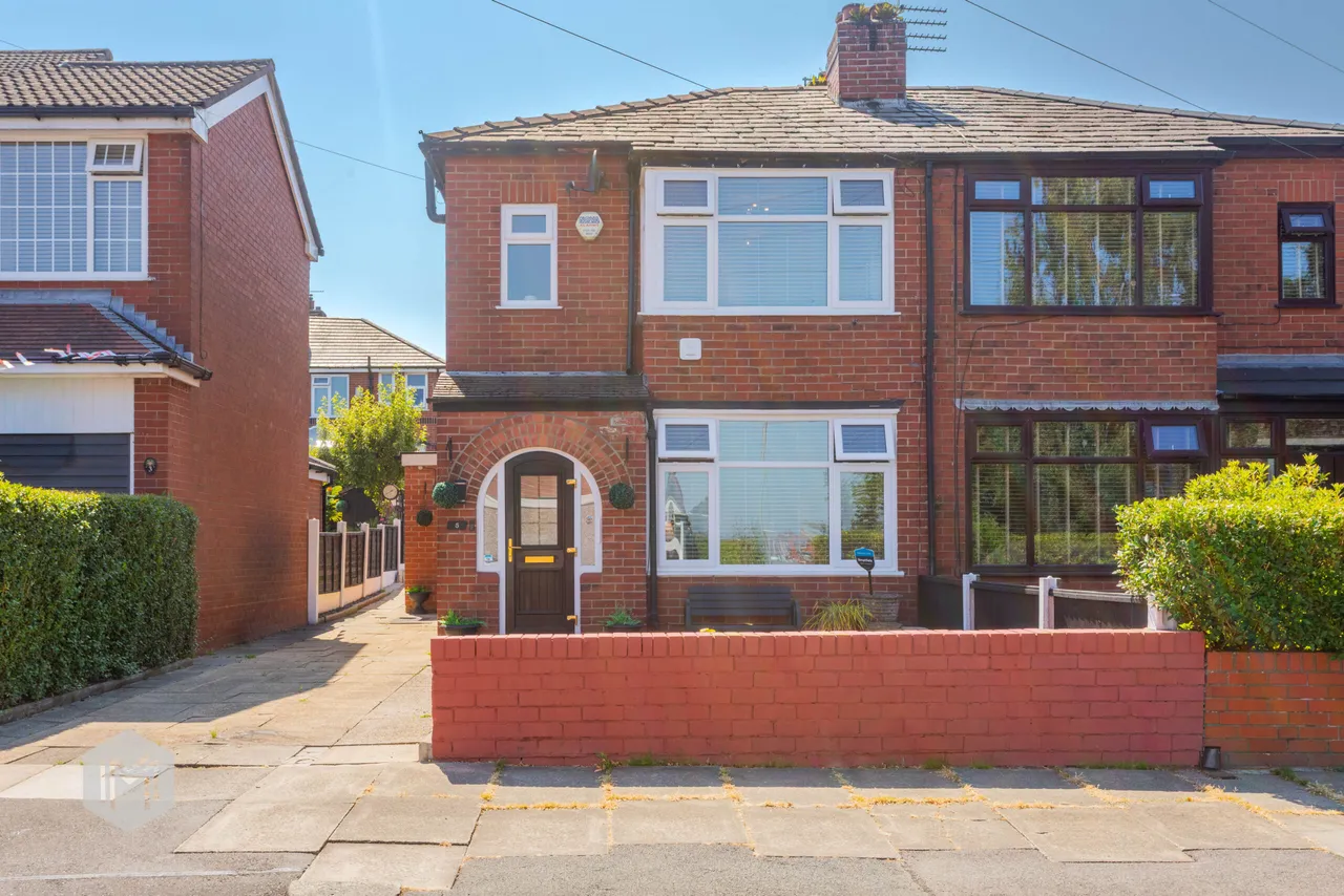 3 bed house for sale — Zetland Avenue, Bolton, BL3 3QS