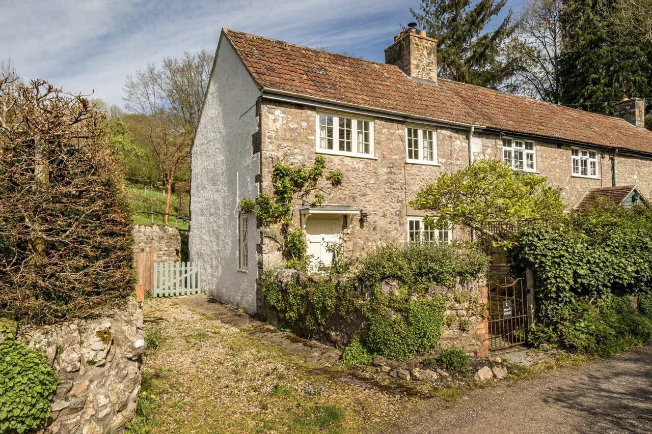 3 bed house for sale — Malthouse, Court Street, TA20 4JE