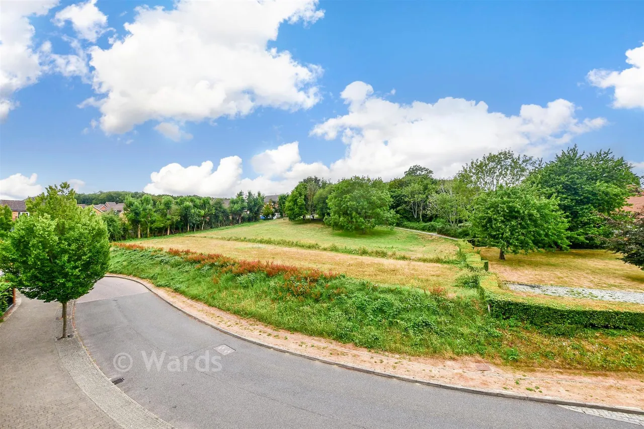 Hoxton Close, Ashford, TN23, photo 7