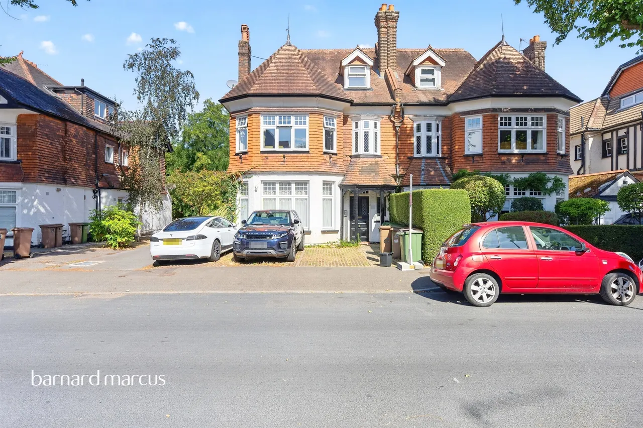 Egmont Road, Sutton, photo 4