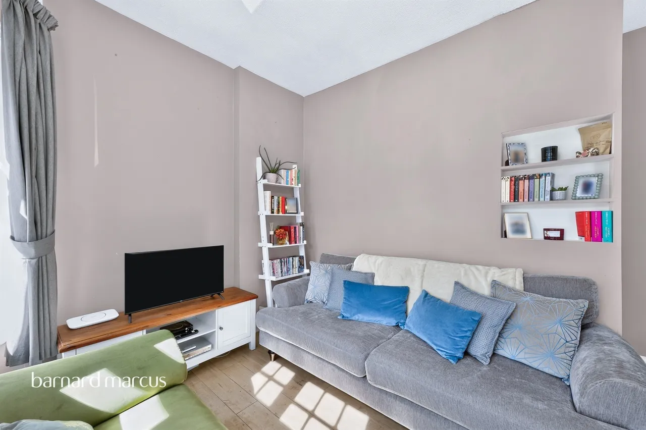 Egmont Road, Sutton, photo 7