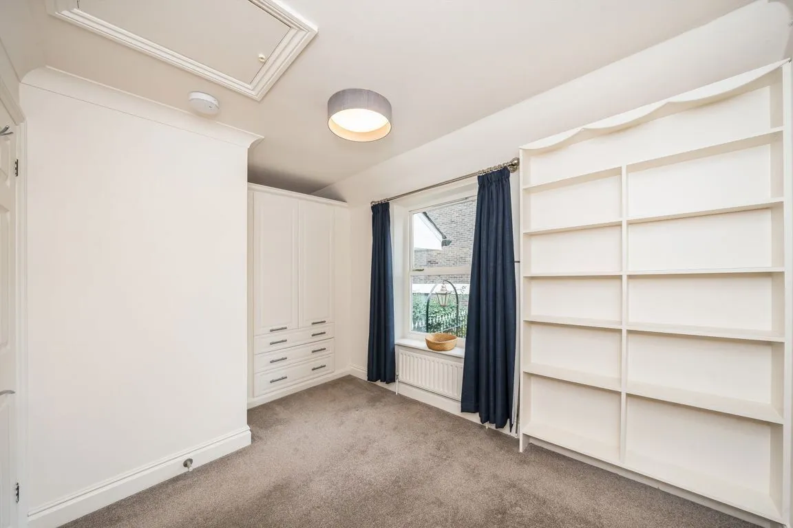White Heron Mews, TW11, photo 6