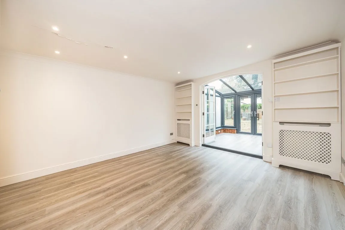 White Heron Mews, TW11, photo 3