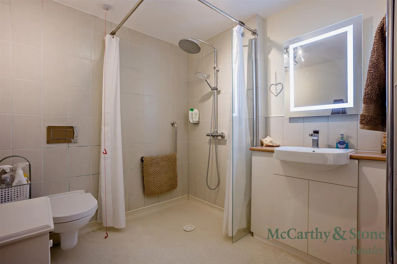 Churchfield Road, Poole, BH15, photo 8