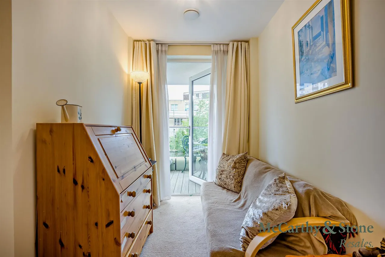 Churchfield Road, Poole, BH15, photo 12