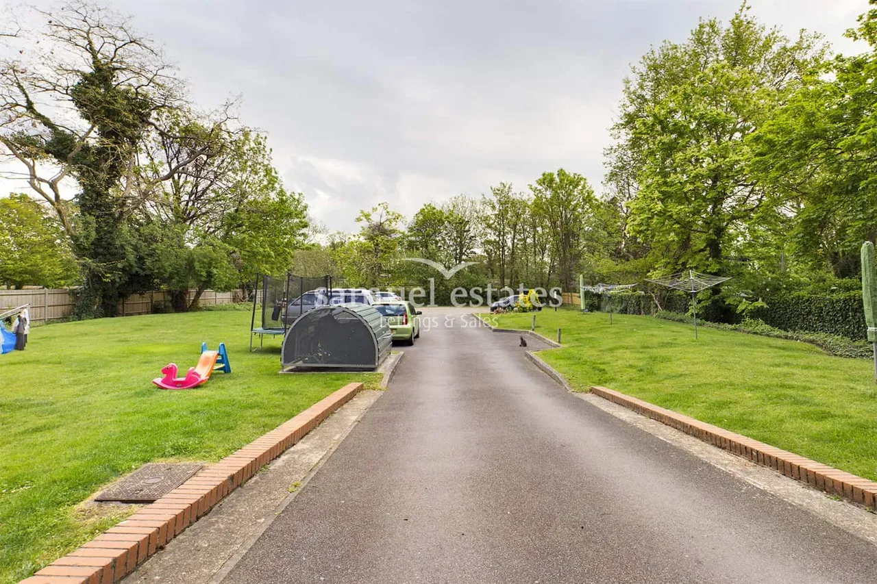 71 Lawrie Park Road, London, SE26 6EY, photo 11