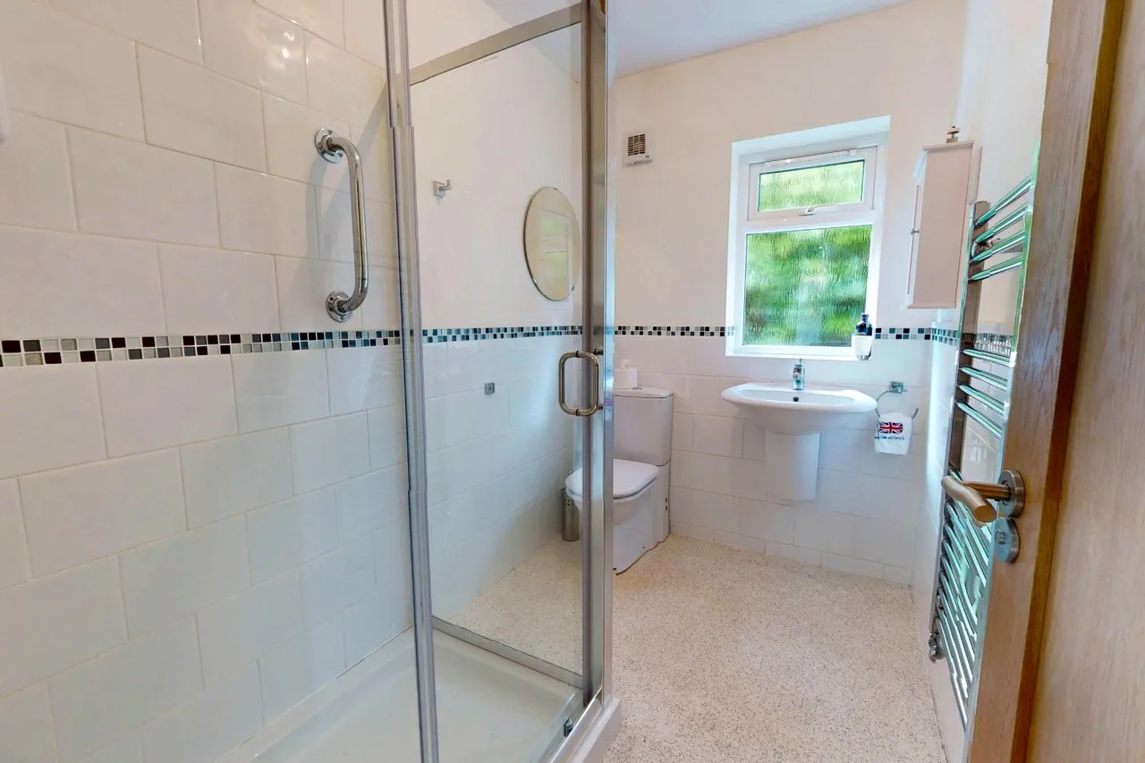 Leegomery Road, Leegomery Road, Wellington TF1 3BP, photo 15