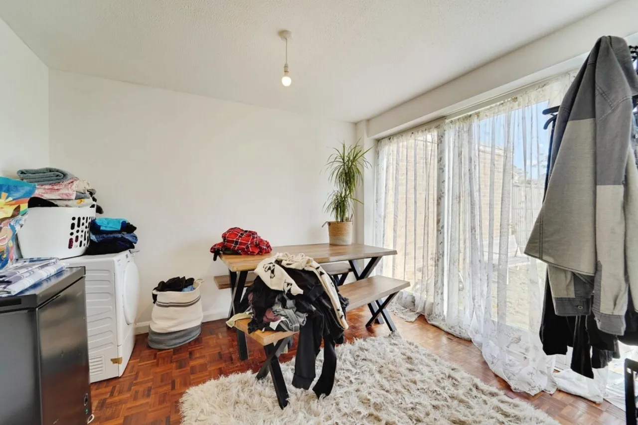 Gainsborough Rise, Bedford, MK41, photo 13
