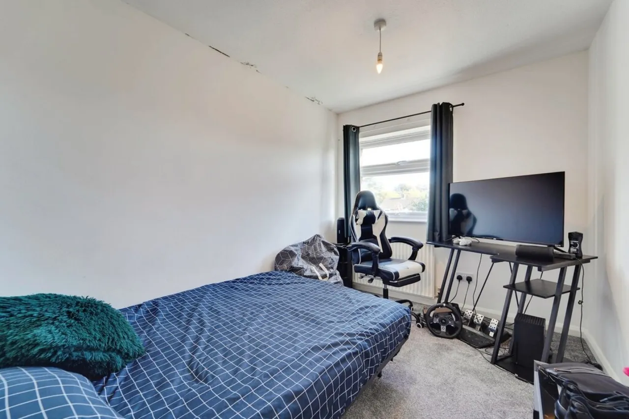 Gainsborough Rise, Bedford, MK41, photo 18