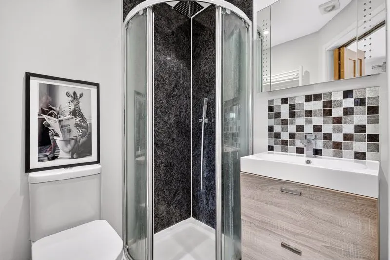 Woodlands Park, Addlestone KT15 1AG, photo 17