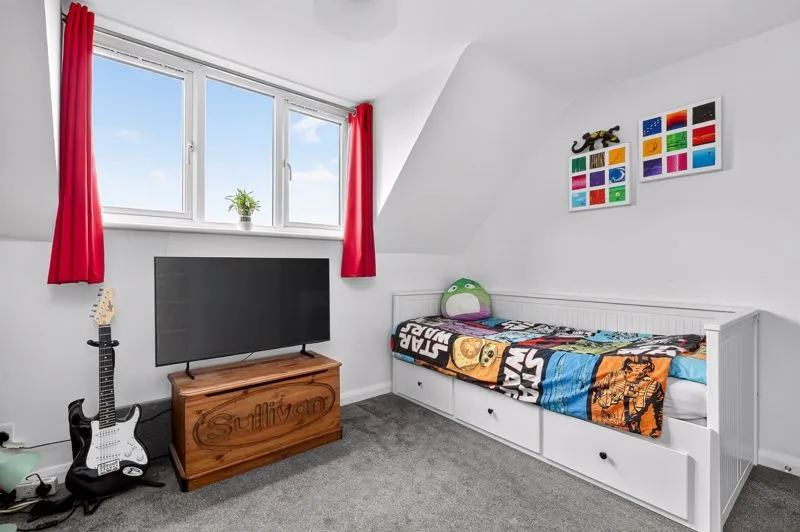 Woodlands Park, Addlestone KT15 1AG, photo 14