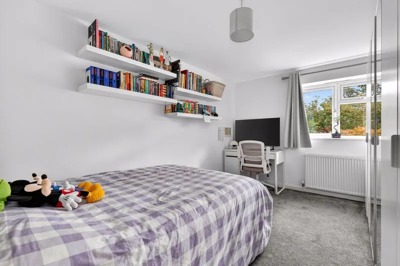 Woodlands Park, Addlestone KT15 1AG, photo 13