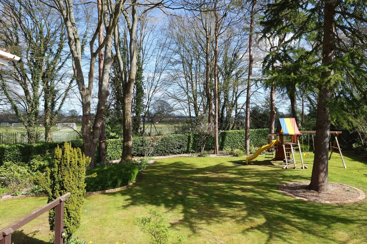 Manor Road, Penn, HP10, photo 23