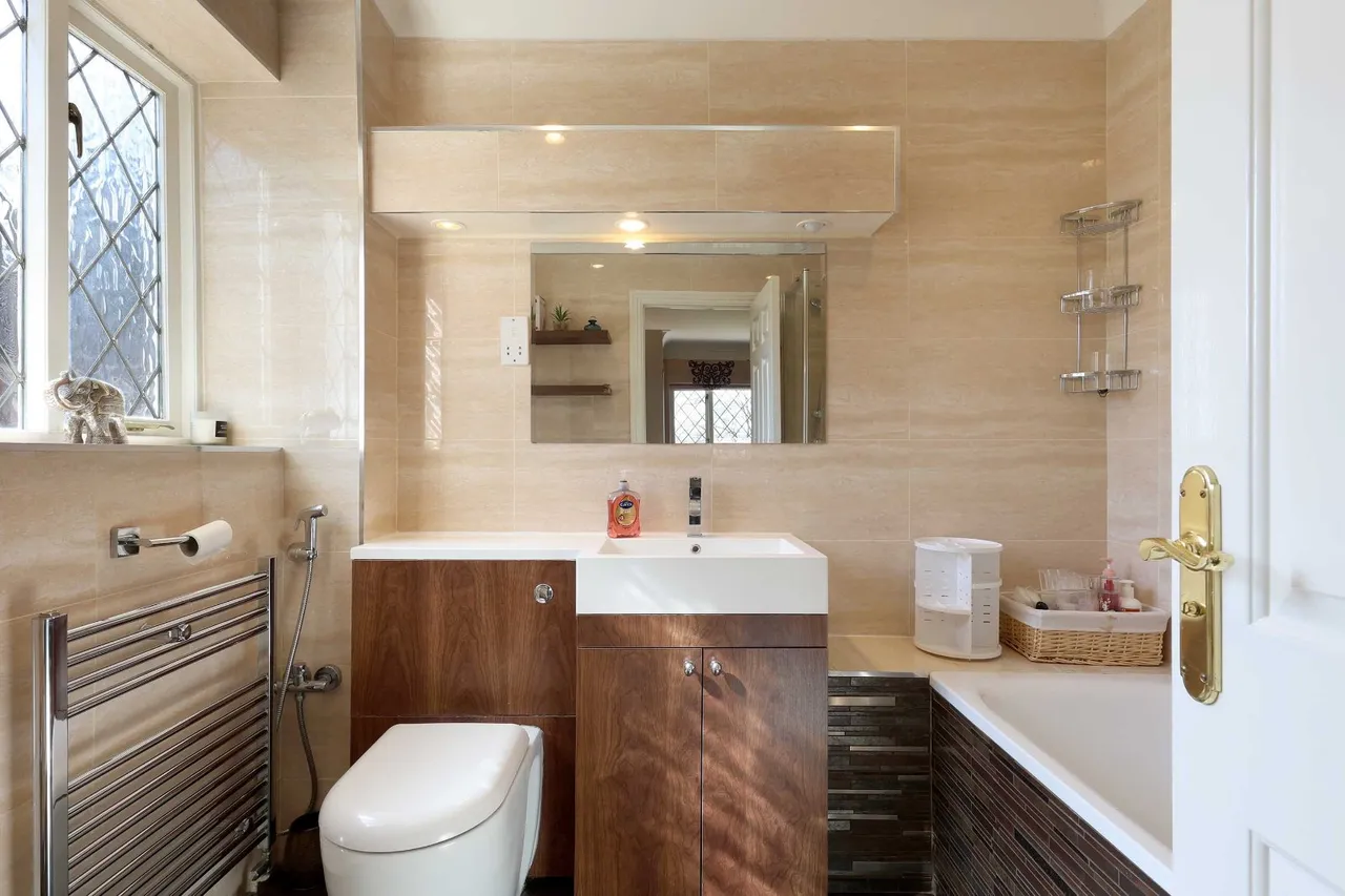 Manor Road, Penn, HP10, photo 18