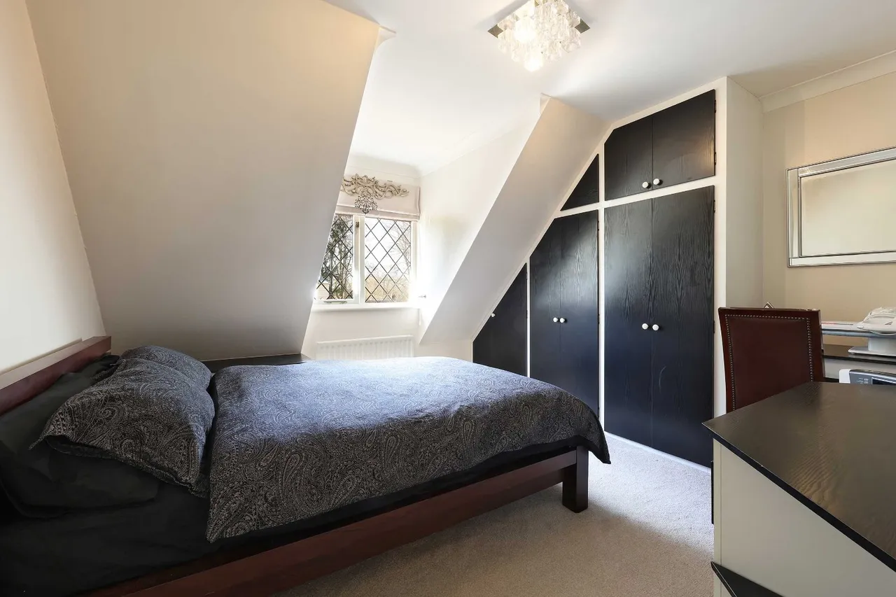 Manor Road, Penn, HP10, photo 21