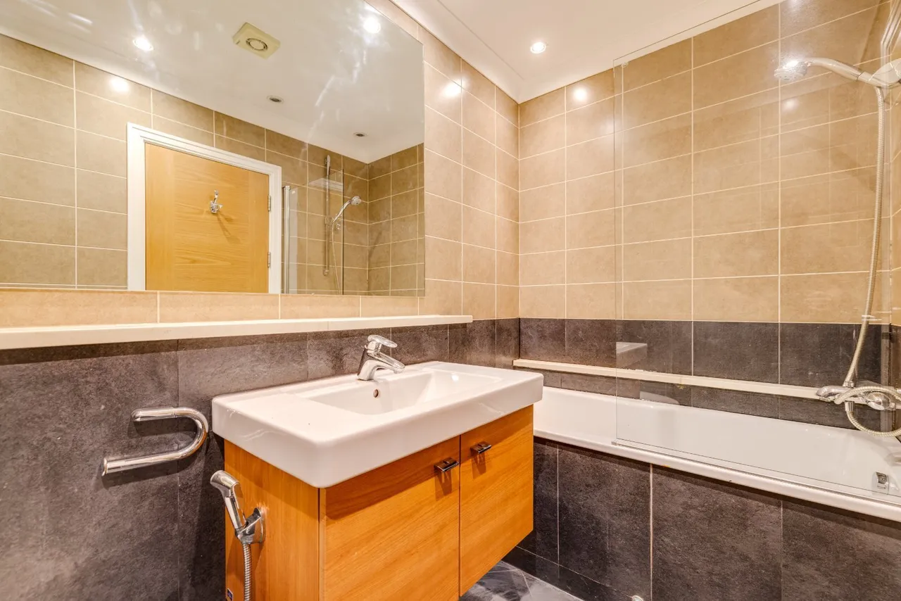Castletown Road, West Kensington, W14, photo 5