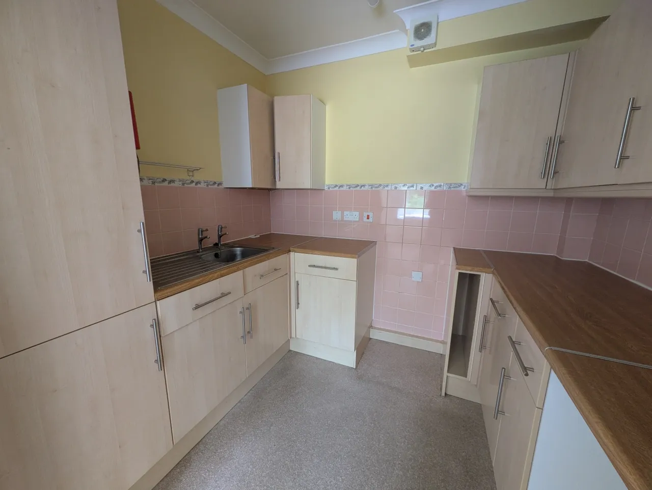 Hampshire, Fordingbridge, SP6 1QT, photo 2