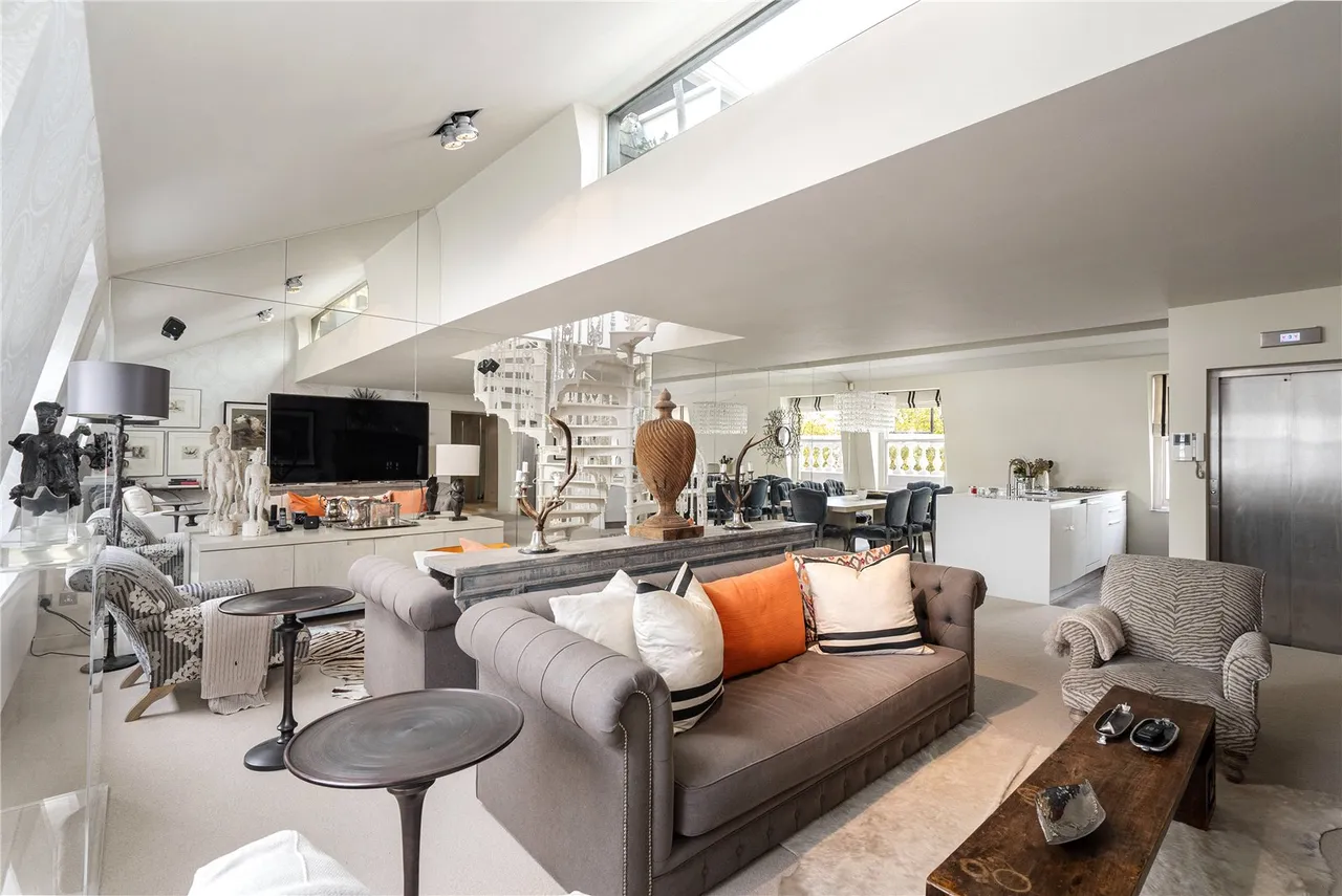 2 bed flat for sale — Onslow Gardens, South Kensington, London, SW7 3QF